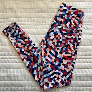 Lululemon Capoeira Wunder Under (Hi-Rise) Size 6